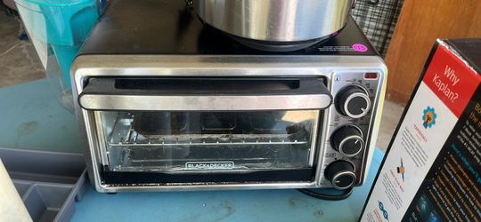 Black + Decker Toaster Oven