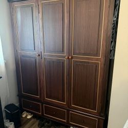 Brown 3-Door Big Wardrobe Armoires with Hanging Rod 3-Drawers Storage Shelves