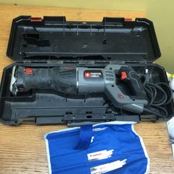 Porter Cable Reciprocating Saw Sawzall With Case And Blades