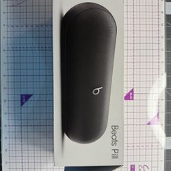 New Black Beats Pill Speaker