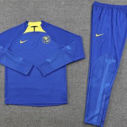 Soccer America sweater tracksuit and pants . Sizes medium large xl and 2xl ask for sizes Futbol Mexico Soccer Jerseys camisas de futbol Ronaldo Mexico