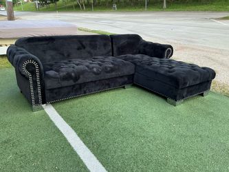 Black Velvet Tufted Sectional Sofa with Chaise