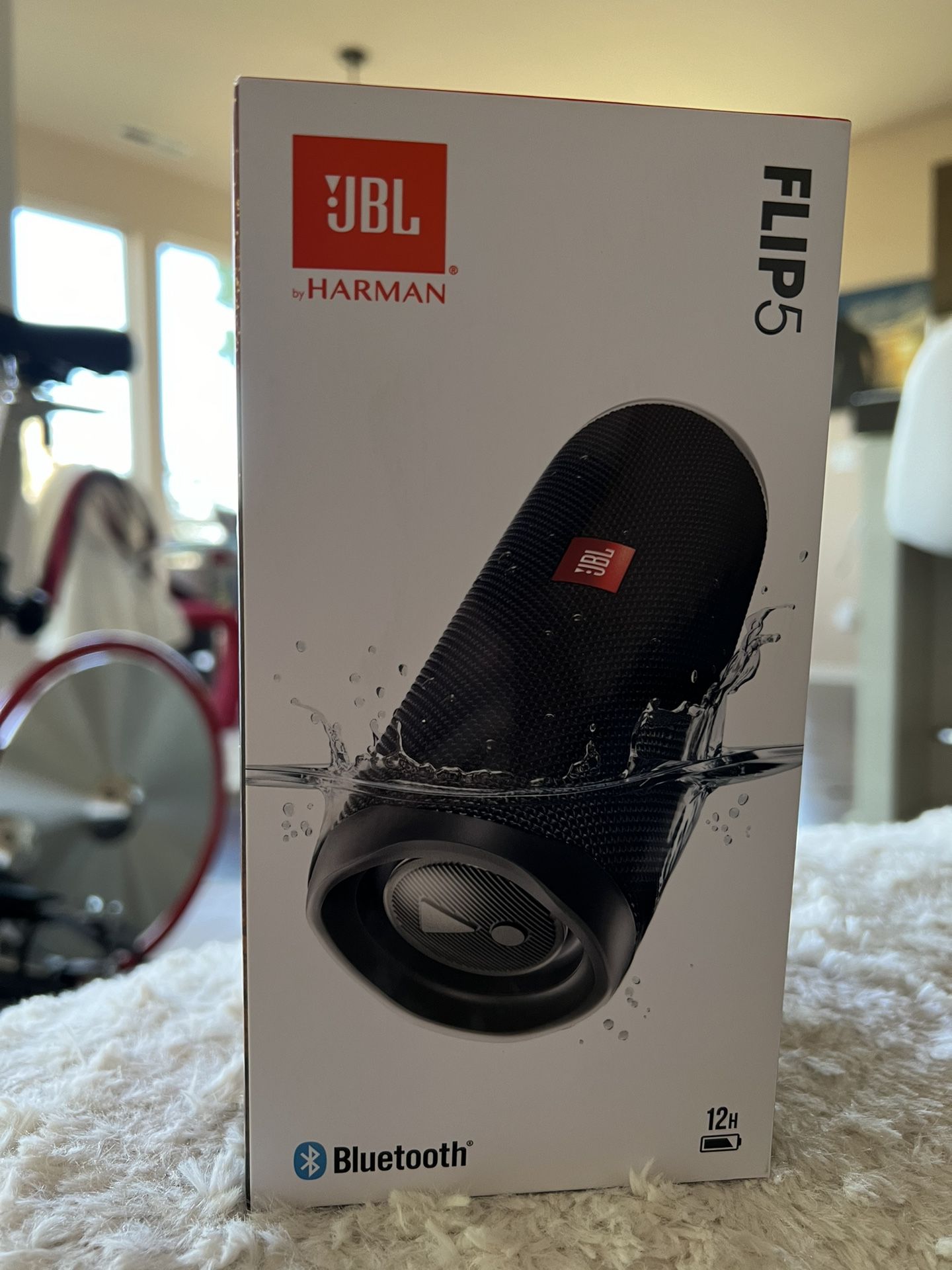 JBL Loudspeaker Flip 5 Brand New In box 