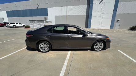 2018 Toyota Camry L Sedan 4D