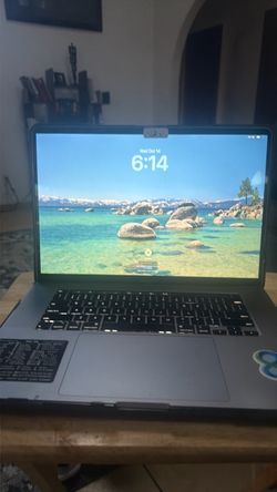 MacBook pro 1T