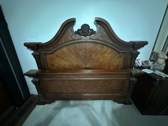 Wooden Bedroom Set