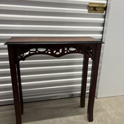 Accent Table