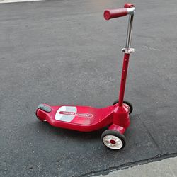 Radio Flyer Scooter