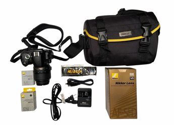 Nikon D60 10.2MP Digital SLR Camera Kit With 18-55mm Lens W/ ORIGINAL BOX
