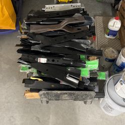 Lawn Mower Blades. Large Variety. 