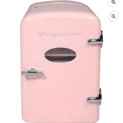 Fridaire Mini Refrig