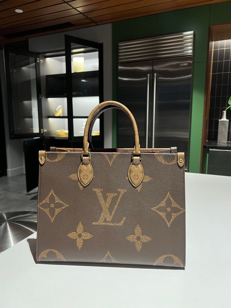 Louis Vuitton Brown Monogram On The Go MM