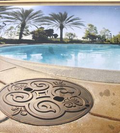 Pool Skimmer Lid. Brand new! Never used.