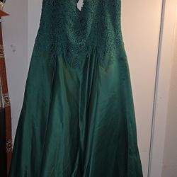 Beautiful Emerald Dress  