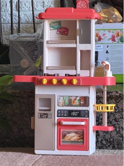 Small kids play kitchen no accessories