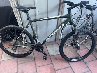 Cannondale trail six aluminum mountain bike 21in frame