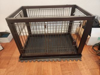 Richell expandable Dog crate