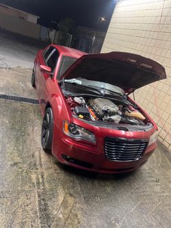 Chrysler 300 hellcat