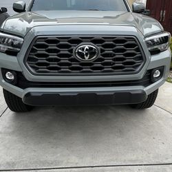 Tacoma offroad grille insert