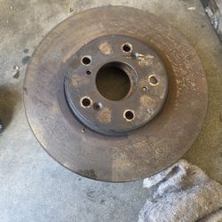 2010 Honda Accord
4D ( L,R Front Rotors). (R) caliper
(Used)