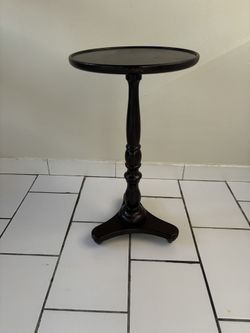 Side Table -Bombay