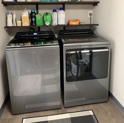 Maytag washer and dryer like new