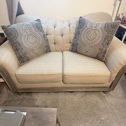 Loveseat & Chaise set
