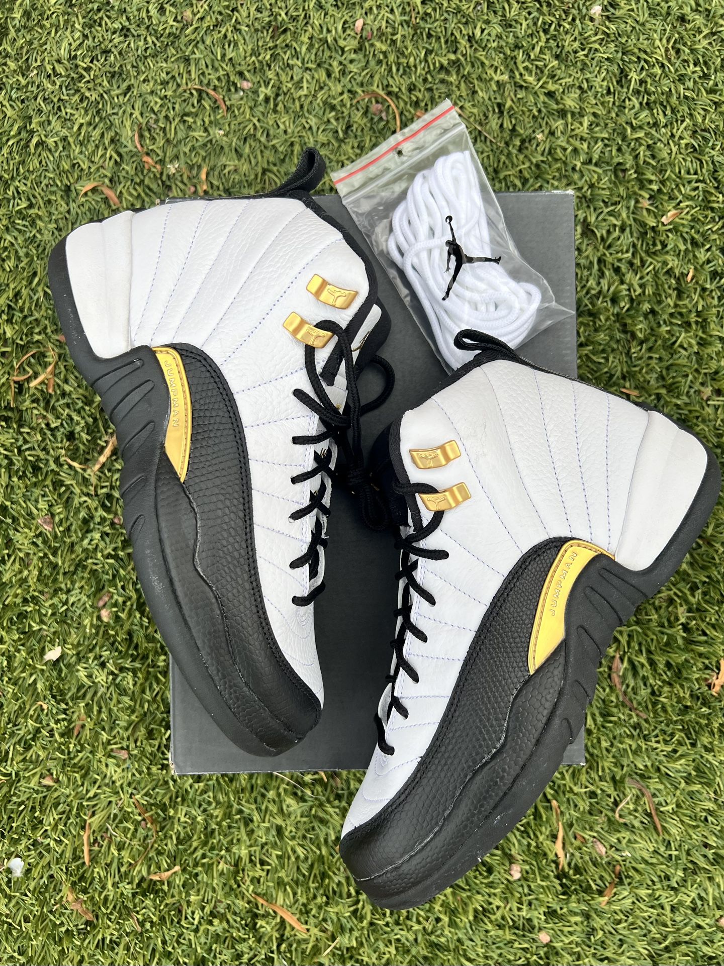 Jordan 12 Retro “Taxi” Size 6.5Y