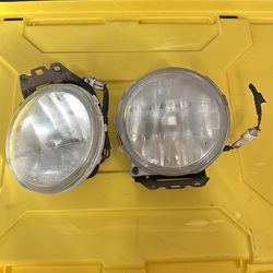 Subaru fog lights