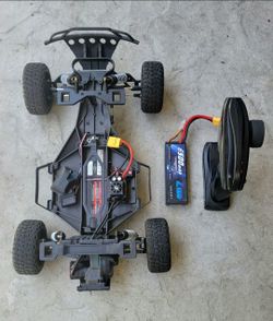 Traxxas Slash 2WD 1/10 Scale Hobby Wing