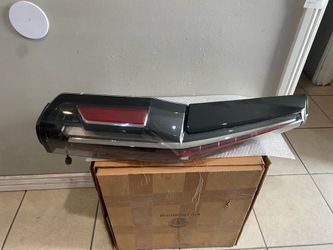 2021-2024 Cadillac Escalade left tail light
