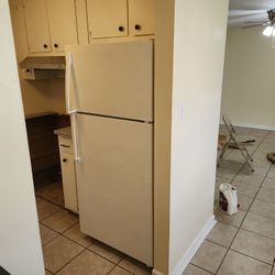 Need Gone Asap Refrigerator Works Great