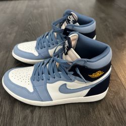 Jordan 1 High OG First in Flight (W) | Size 10W | Lightly Worn – No Box