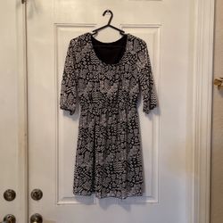 Espresso Black And White Dress. Size Small