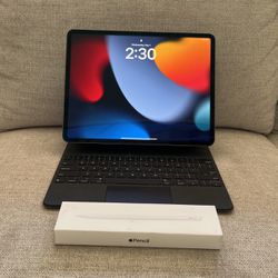 Ipad Pro W/ Magic Keyboard And Apple Pen