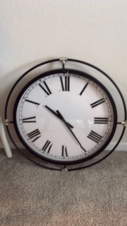 Large wall clock