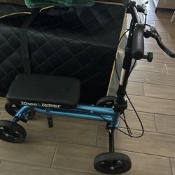 Knee scooter