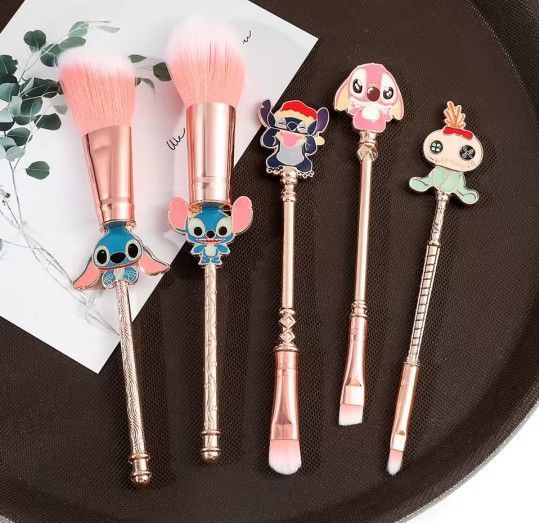 Stitch Inspired Fashion Make Up Brush Set