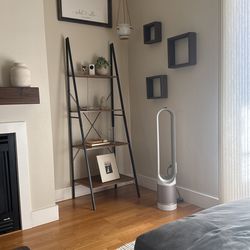 Modern Shelf
