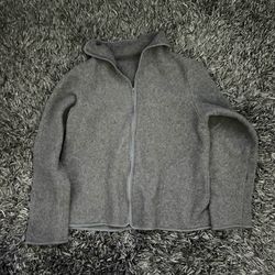 Grey fleece jacket 