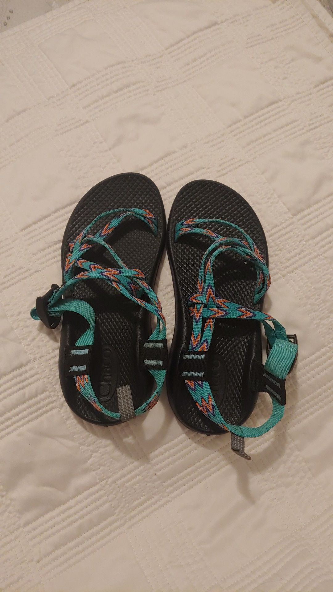Chaco size 5 barely worn