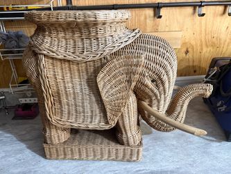 Wicker Rattan Elephant Side Table