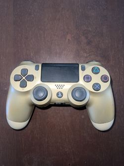 PS4 Controller