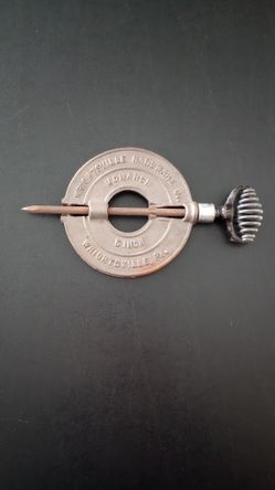 Vintage Wrightsville Hardware Monarch 5" Reversible Spindle Stove Damper 