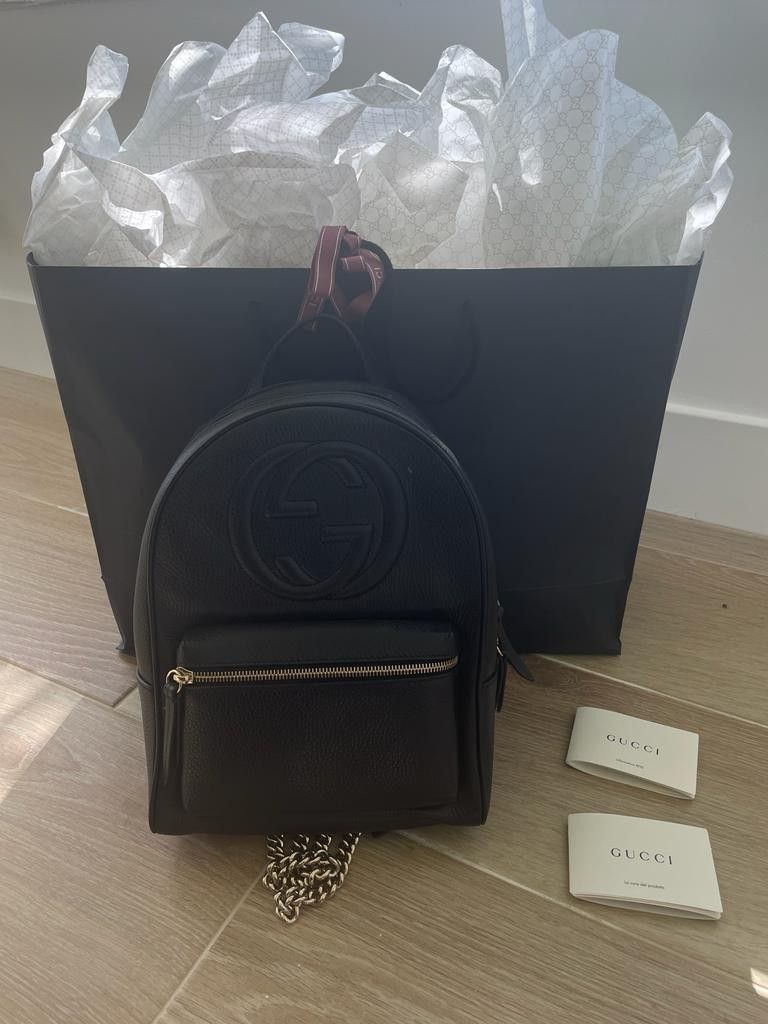 Authentic Gucci Soho GG Logo Chain Black Blackpack With Bag And Information Cards (Like New!)