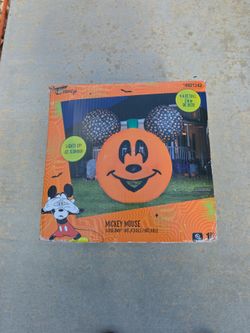 Disney Mickey Mouse Halloween Airblown Inflatable 9.5 ft