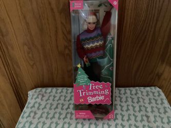 Barbie Tree Trimming 1998