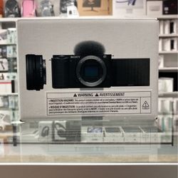 Sony ZV-E10 16-50mm Kit