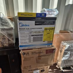 4 Air Conditioner Units And 3 Support Brackets 