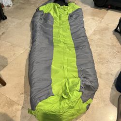 TETON Sleeping Bag – Clean, Warm, Ready to Use (Moving Sale)